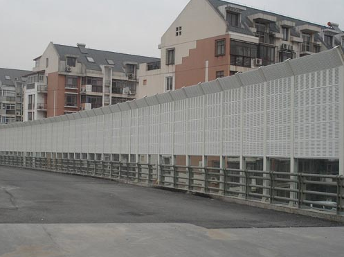 <a href=http://www.mmkglo.com/news_article?news_id=110>隔音屏障</a>