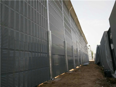 <a href=http://www.mmkglo.com/news_article?news_id=119>聲屏障</a>